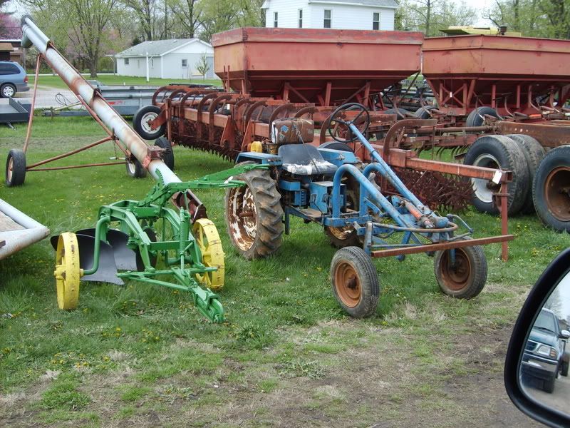 Community Sale Saterday - Homesteading Questions