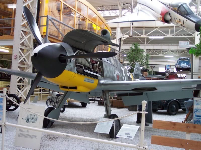 [Image: 800px-Messerschmitt_Bf_109_G-4_Seri.jpg]