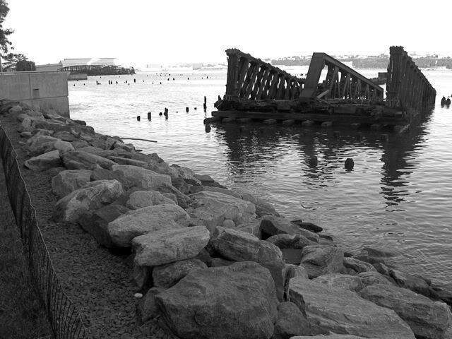 Hudson River wreckage, New York Central Railroad, 69th Street Bridge