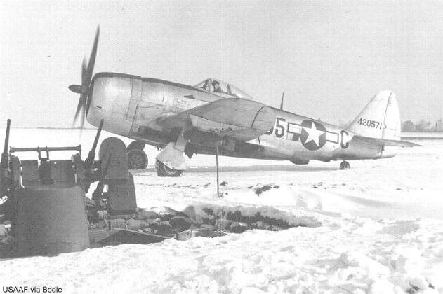 [Image: P-47winter.jpg]