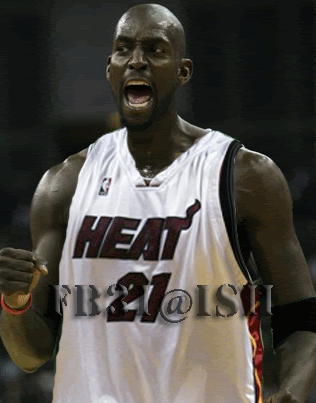 kevin garnett hair. kevin garnett dunking on kobe.