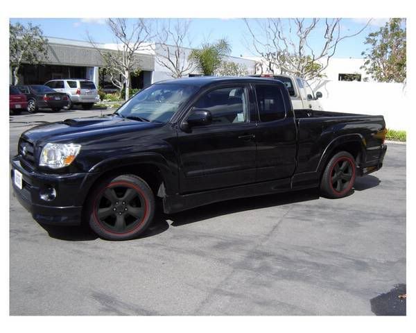 Trucks with black rims are Amazing especially with window tints Imo