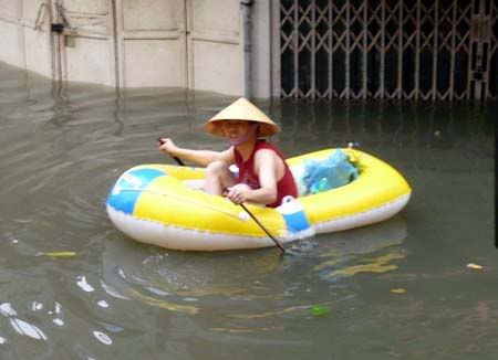 Thuyen-con-vit.jpg