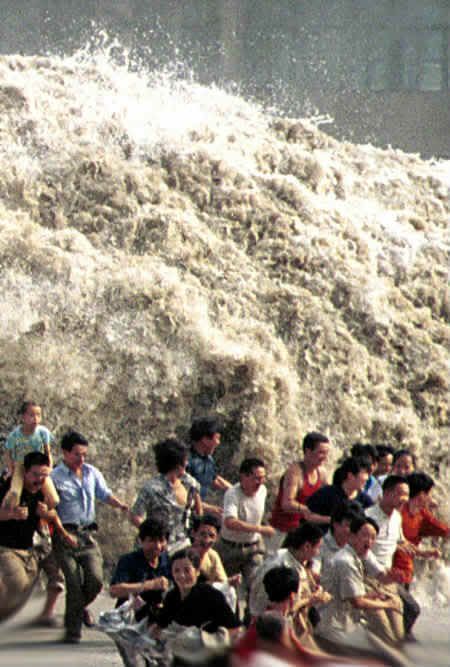 SongThanTSUNAMI-8.jpg