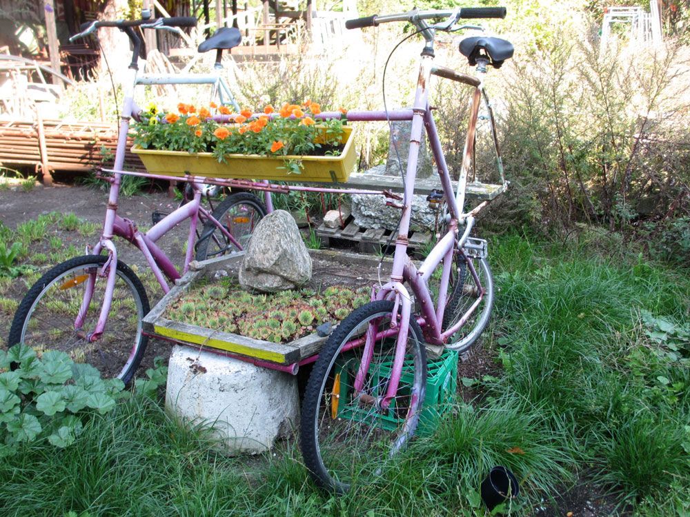  photo Christiania-copenhagen-bike-flowers_zpse325cc7c.jpg