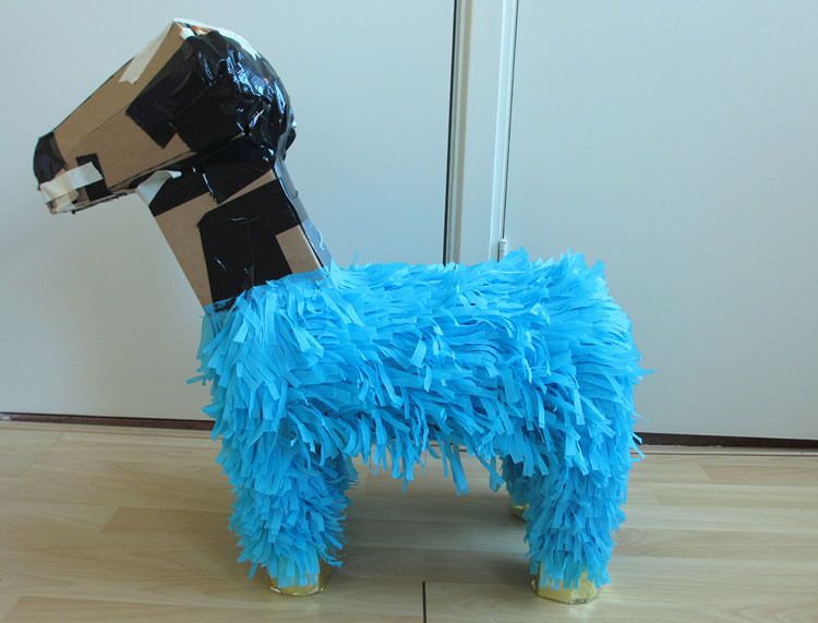  photo DIY-unicorn-pinata-11-LQ_zpsalperpmg.jpg