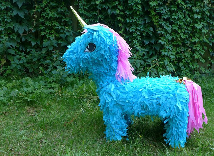  photo DIY-unicorn-pinata-19-LQ_zpsnupkkvdn.jpg