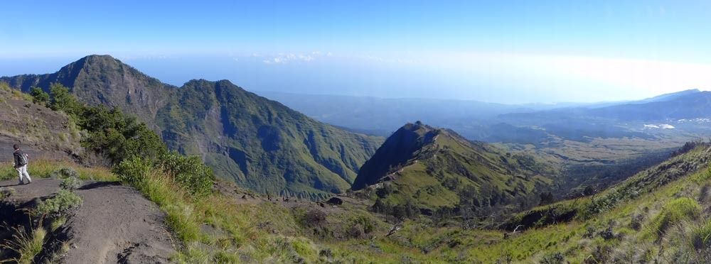  photo Lombok-Rinjani-trek-11-mountain-view_zpsvqs4am6l.jpg