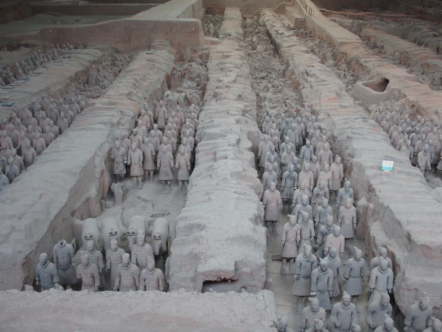  photo Xian-terracotta-army_zps8emmilhp.jpg