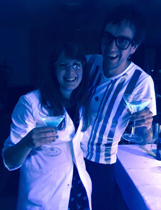  photo blacklight-dinner-joran-marielle_zpskm0ubvrt.jpg