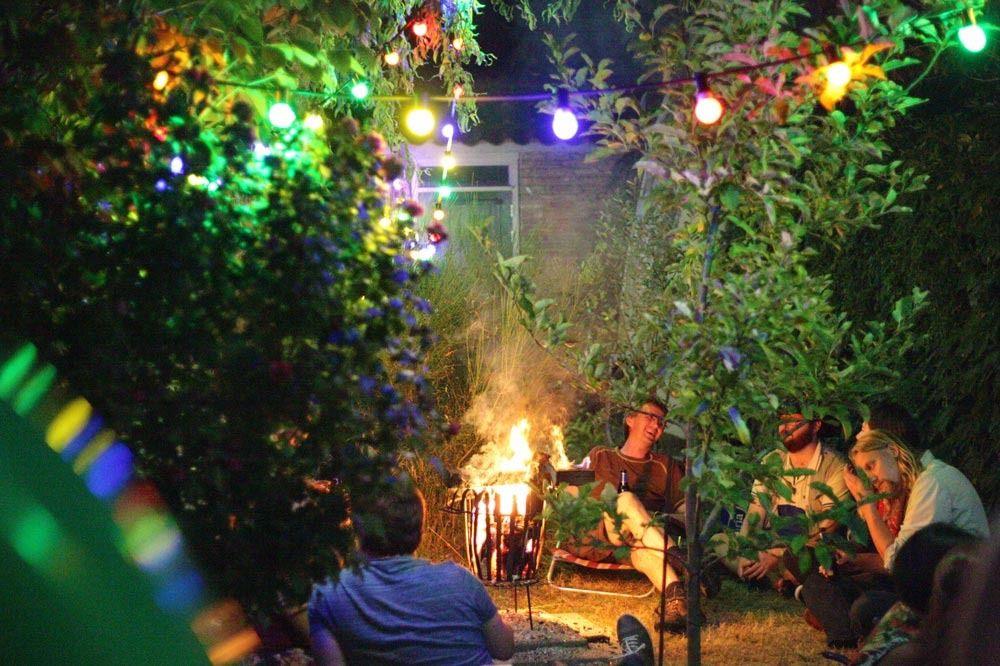  photo garden-party-ideas-3-bonfire_zpsk5fqnhvv.jpg