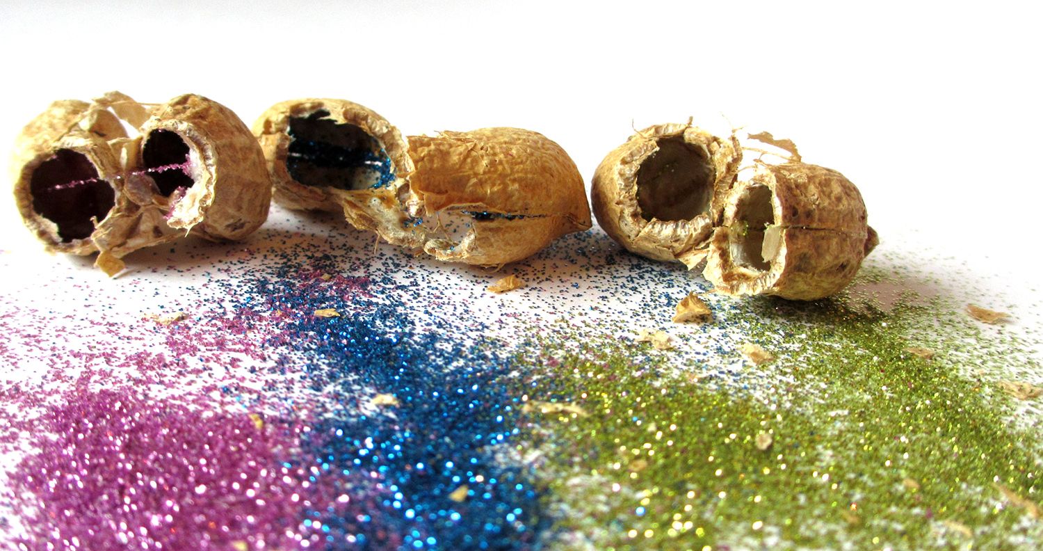  photo peanut-glitter-bomb-DIY-0_zpsd2d4e345.jpg