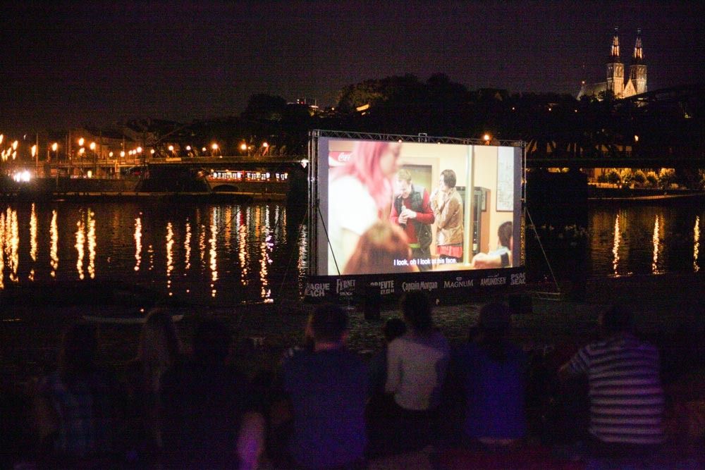  photo prague-9-outdoor-cinema_zpsombvexjb.jpg