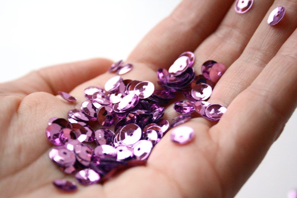  photo purple-sequins-hand_zps699b129f.jpg