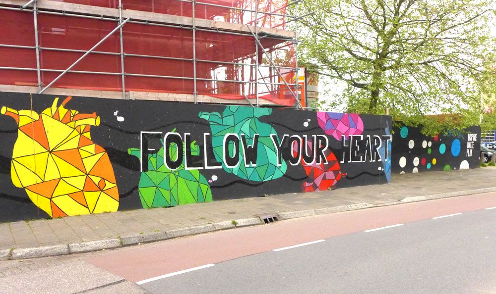 photo follow-your-heart-street-art.jpg