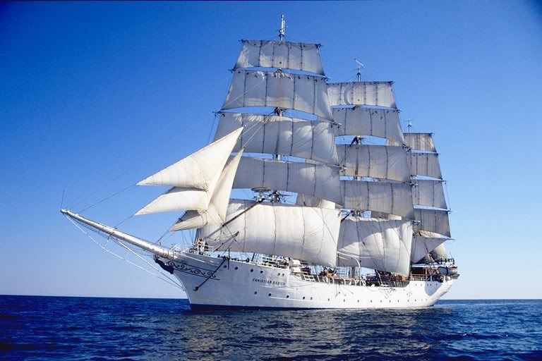 Tall_ship_Christian_Radich_under_sa.jpg