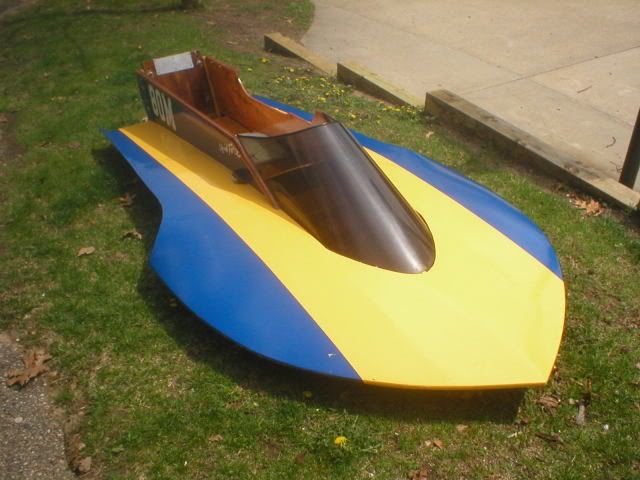 Hydroplane boat racing Geno