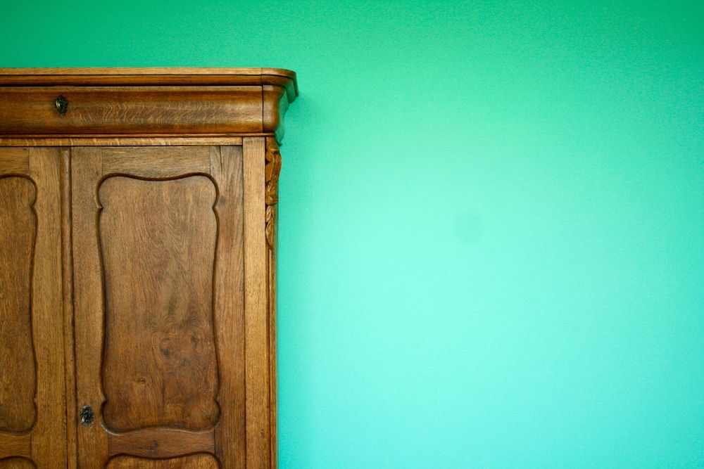  photo Declutter_my_Creative_Office_3_Closet_Turquoise_Wall.jpg