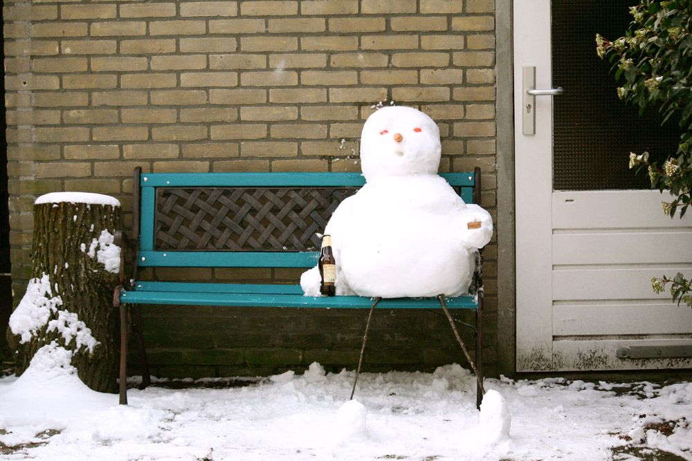  photo Snowman_couch_potato_1.jpg