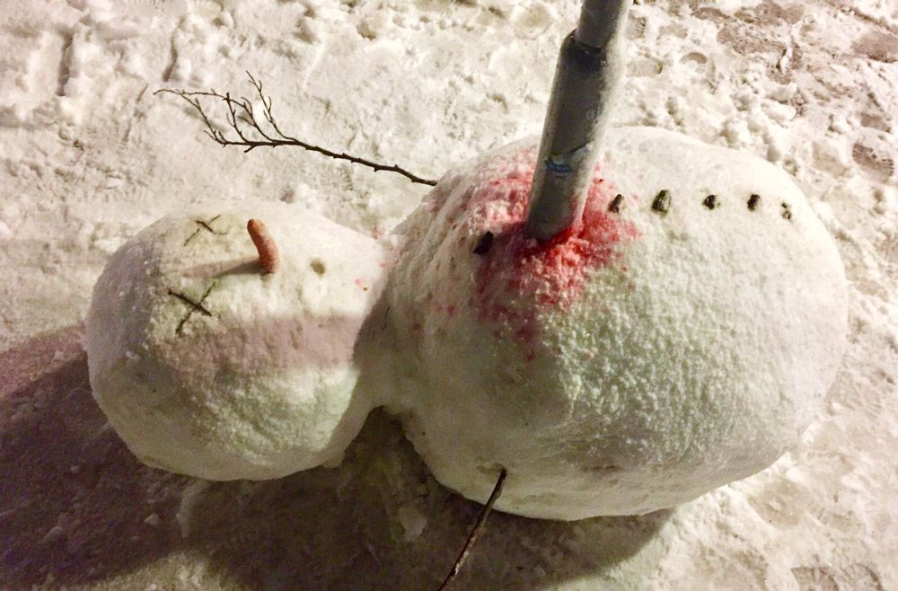 photo Snowman_dead_calvin_hobbes_tribute.jpg